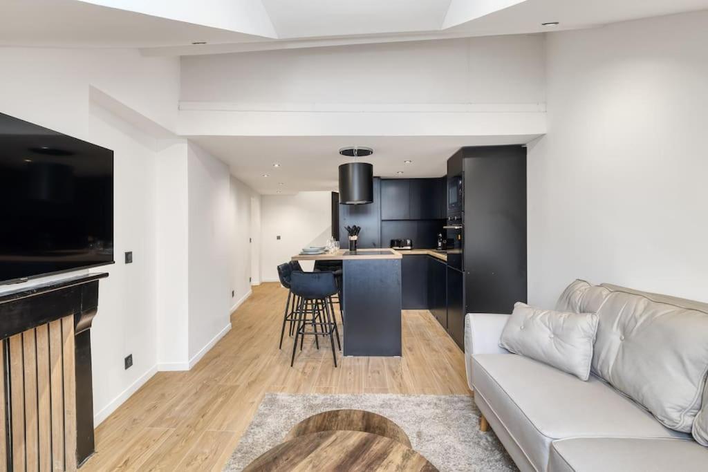 Le Duplex Apartment
